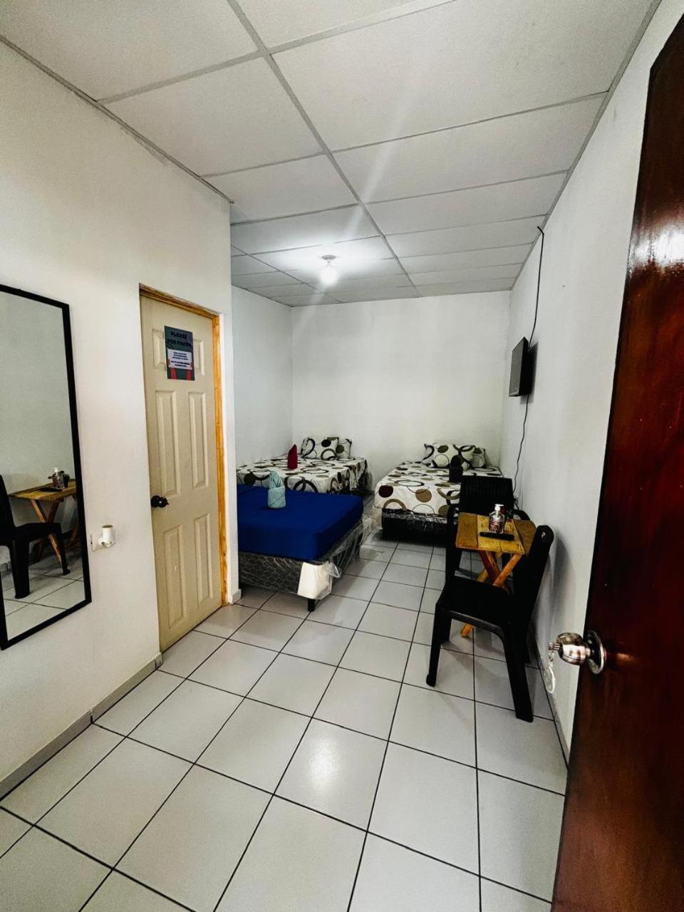 La Casona Sv Hostal La Libertad Kültér fotó